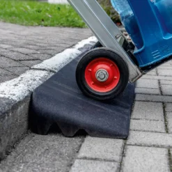 Terrasoft Auffahrrampe 100 X 25 Cm Höhe 11 Cm. Zum Anlegen An Bordsteine -Volkswagen || AL-KO Verkaufsgeschäft 1338579cd34665e2c0c452d88d601534