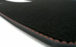 LKW Fußmatten Volvo FH4 (alle) Velours Original Qualität Velours Autoteppich -Volkswagen || AL-KO Verkaufsgeschäft 2e1dd6f845ca4b173cdeb7eab84bce61