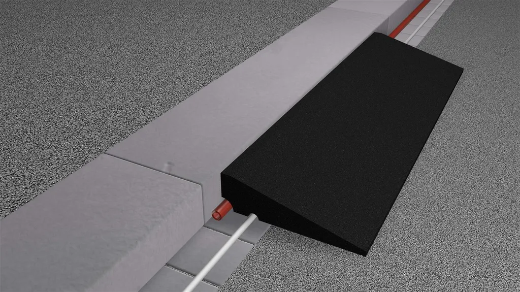 PROFIMAT® Bordsteinrampe 800x250x70mm Mit Kabelkanal 5 PROFIMAT® Bordsteinrampe 800x250x70mm Mit Kabelkanal – Bild 3