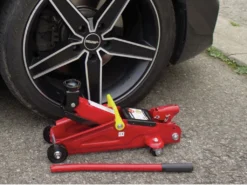 Absaar Hydraulik-Wagenheber 2000 Kg -Volkswagen || AL-KO Verkaufsgeschäft 45f8add5044b97f650f8ef080fd75bd4