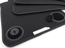 Premium Fußmatten Passend BMW 7er G11 Velours Matten Doppelnaht Rot Blau M Edition Performance Innen Automatten 4-teilig -Volkswagen || AL-KO Verkaufsgeschäft 56752a93706476ebd133312becf70e53