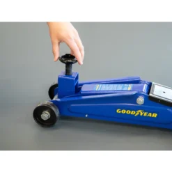 GOODYEAR Rangierwagenheber SUV 3,0 T -Volkswagen || AL-KO Verkaufsgeschäft 5749c7b1ef0af4ef95d038b8a6285822