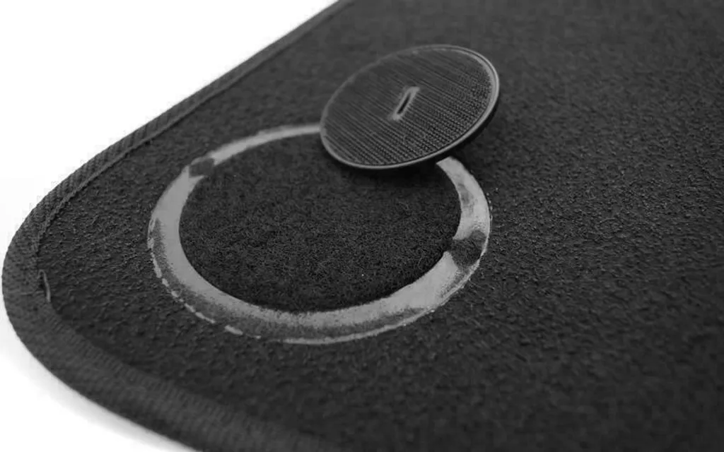 Neu Fußmatten Für BMW E87 1er M1 Original Qualität Velours Auto Teppich Schwarz 4 Neu Fußmatten Für BMW E87 1er M1 Original Qualität Velours Auto Teppich Schwarz – Bild 2