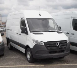 Für Sprinter III W907/910 Maßgefertigte Autositzbezüge Fahrersitz & Beifahrerdoppeklbank Im Design EXCLUSIVE BRAUN 5 Für Sprinter III W907/910 Maßgefertigte Autositzbezüge Fahrersitz & Beifahrerdoppeklbank Im Design EXCLUSIVE BRAUN -Volkswagen || AL-KO Verkaufsgeschäft 71505d934f725ec65a3edebdc421b165