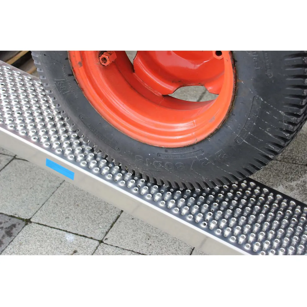 2x ALU Auffahrrampe 250 Cm 1000kg/Paar Verlade Rampe 5 2x ALU Auffahrrampe 250 Cm 1000kg/Paar Verlade Rampe – Bild 3