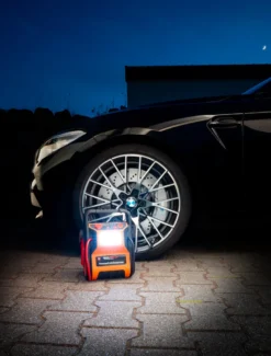 Bullwing Starthilfegerät Power Pack 7A Mit Kompressor 18 Bullwing Starthilfegerät Power Pack 7A Mit Kompressor -Volkswagen || AL-KO Verkaufsgeschäft 8935e390958f058e2709ec6ee5e5750b