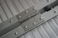 Varan Motors - SR607-3 ROLLSTUHL RAMPE KLAPPBAR ROLLSTUHLRAMPE FALTBAR 91CM 272KG FLACHRAMPE -Volkswagen || AL-KO Verkaufsgeschäft 8a7c443461f88262cc6d87fba1c432a7