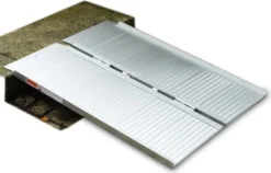 Varan Motors - SR607-3 ROLLSTUHL RAMPE KLAPPBAR ROLLSTUHLRAMPE FALTBAR 91CM 272KG FLACHRAMPE -Volkswagen || AL-KO Verkaufsgeschäft a26d4afd2999999475fbcf69a7be3ee5