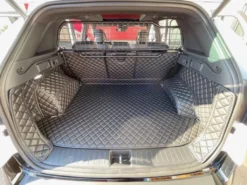 Für VW Passat Variant B8, 3 G, 2019-heute ( 240 PS ) Bitte Angeben CARSTYLER® Kofferraumschutz Hundematte Kofferraumwanne Leder Schwarz Faden Schwarz -Volkswagen || AL-KO Verkaufsgeschäft c2b57be7f692acdc3de41f24c2b628fa