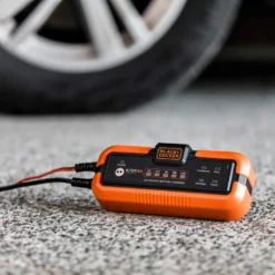 Black & Decker Black&Decker Batterieladegerät BXAE00022 -Volkswagen || AL-KO Verkaufsgeschäft ef7e4907527ddd13395844ba154d550e